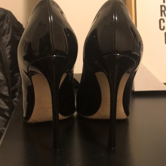 SOLDDDDD Dior Essence Patent Pump - Picture 3 of 7
